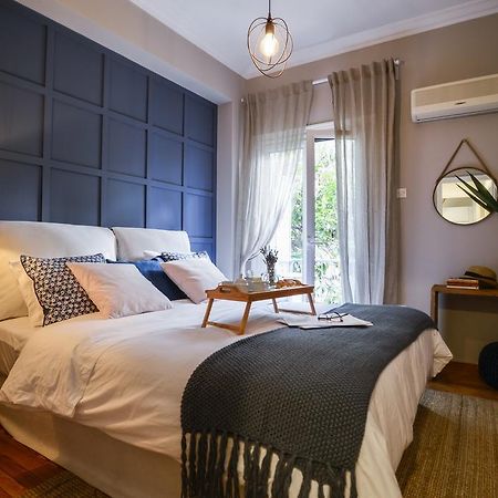 Your "Home Away From Home" In Acropolis アテネ エクステリア 写真