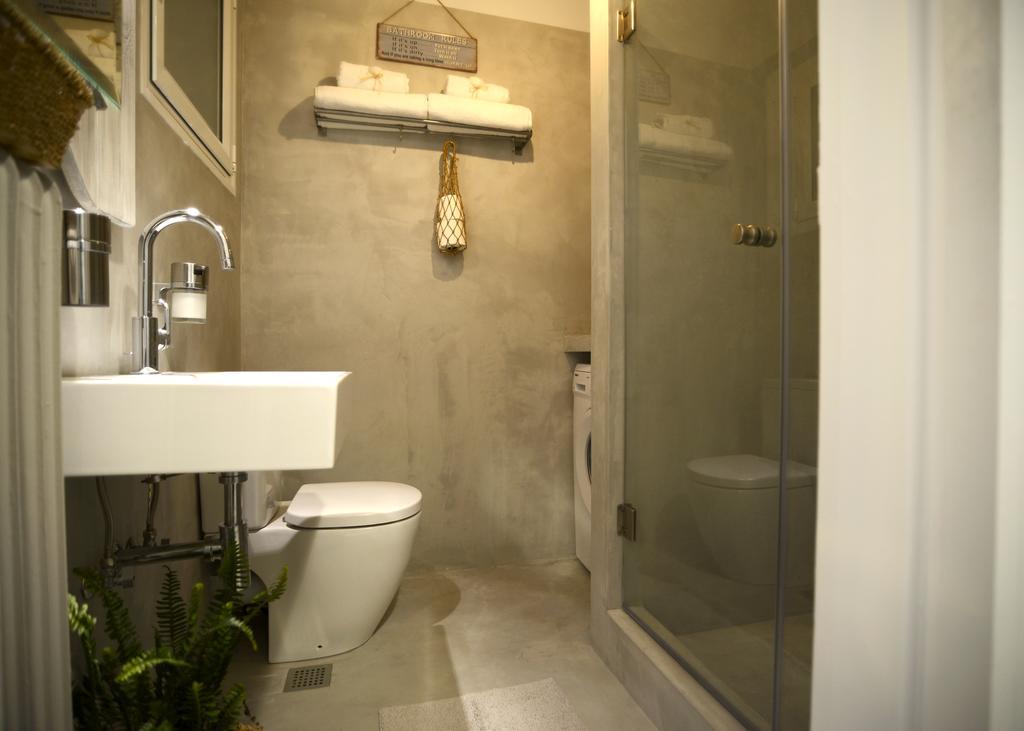 Your "Home Away From Home" In Acropolis アテネ エクステリア 写真